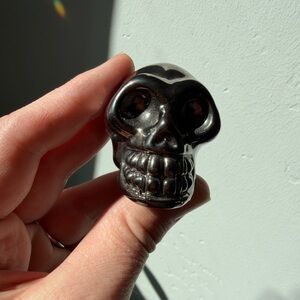 Metallic skull
